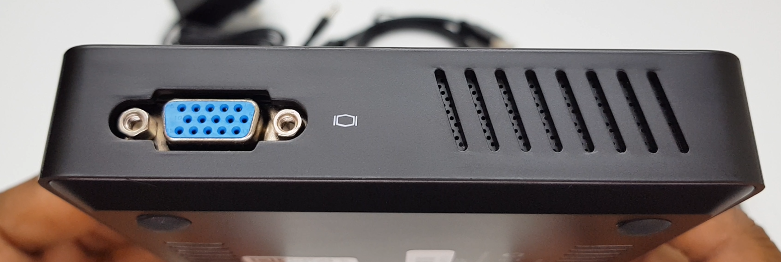 Minisforum Z83F Intel Windows 10 Fanless Mini PC Review Dual Boot