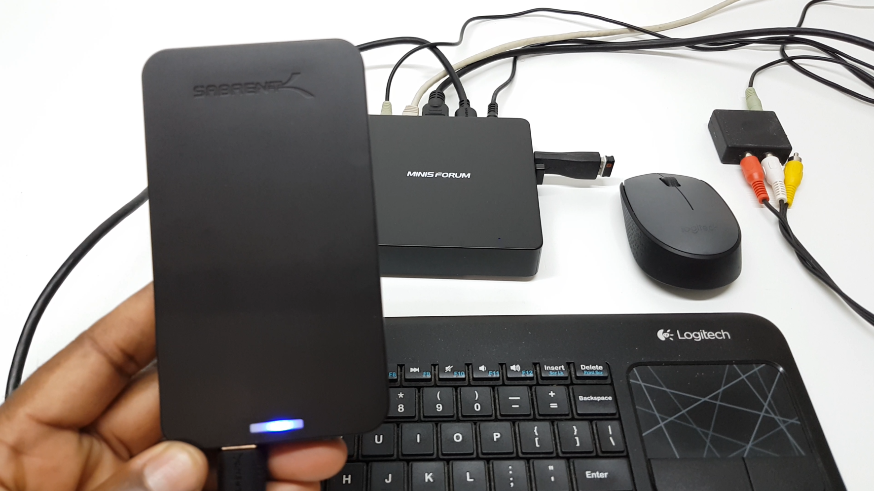 Minisforum Z83F Intel Windows 10 Fanless Mini PC Review Dual Boot