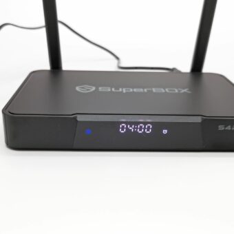 SuperBox S4 Pro LED display