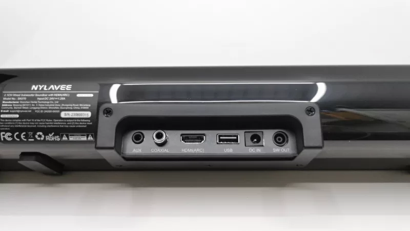 Nylavee sound bar IO ports