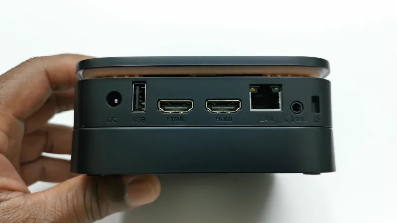 Acemagic AK1 Plus rare IO ports