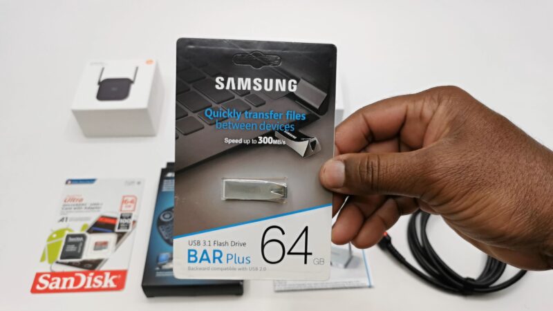 Samsung BAR Plus 64GB Flash drive