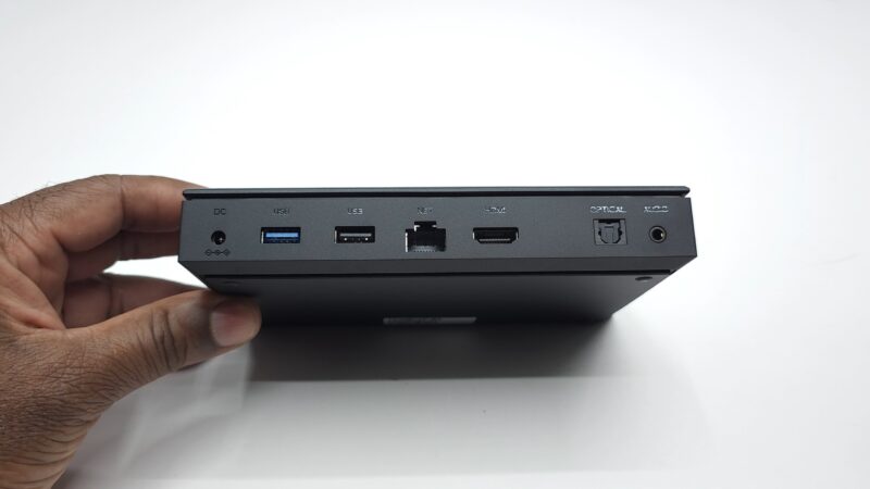 Ugoos SK1 IO ports