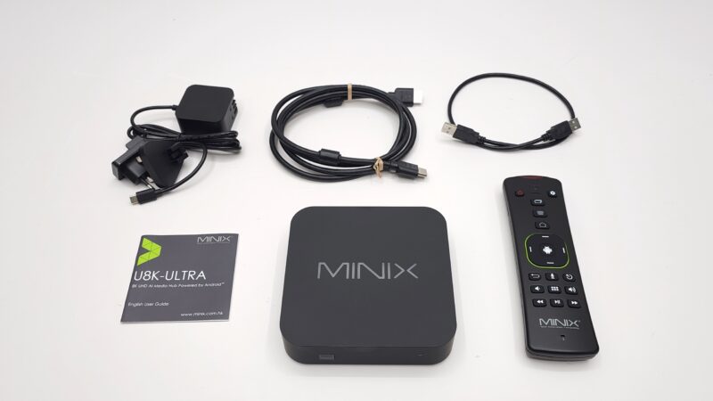 MINIX U8K ULTRA in the box