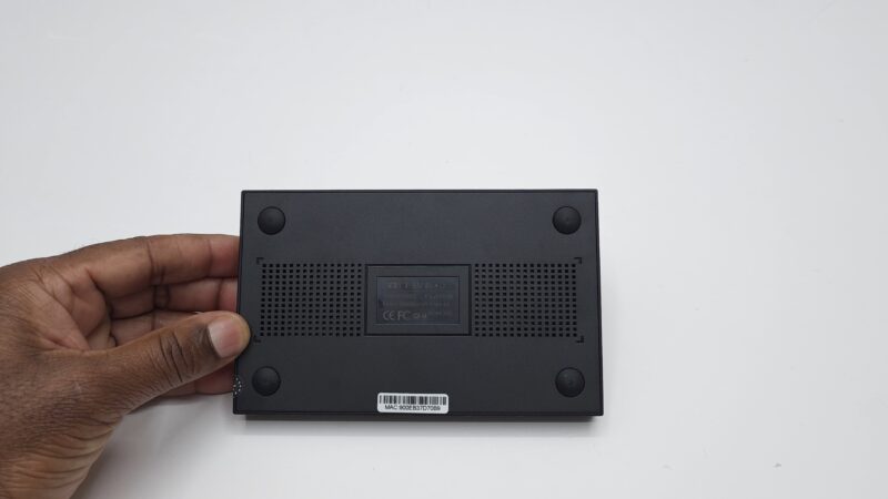 UtrixboxU1 TV Box bottom panel