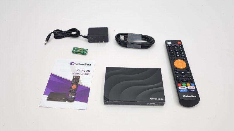 vSeeBox V3 PLUS in the box