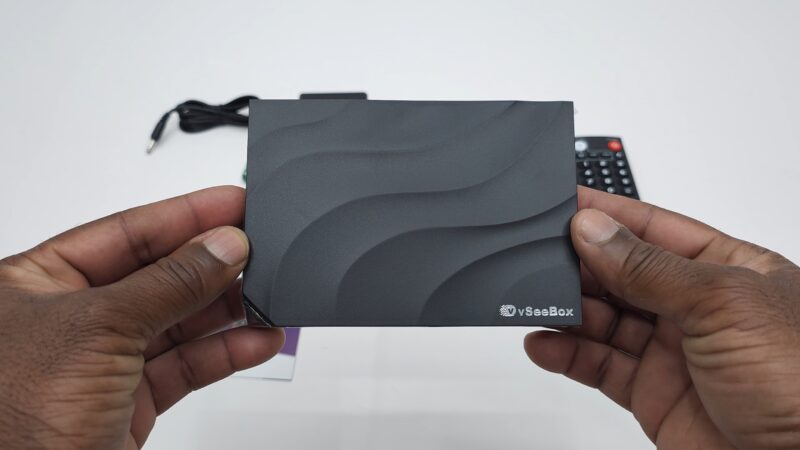 vSeeBox V3 PLUS top view