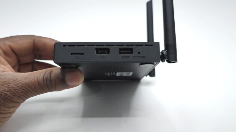 Monsterbox X2 Pro top USB ports