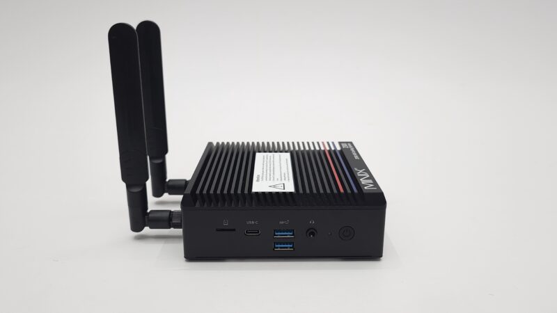 Minix Z300 Mini PC USB ports