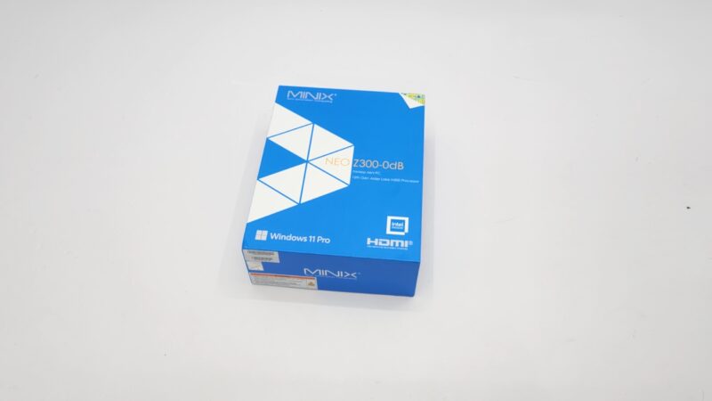 Minix Z300 Mini PC package