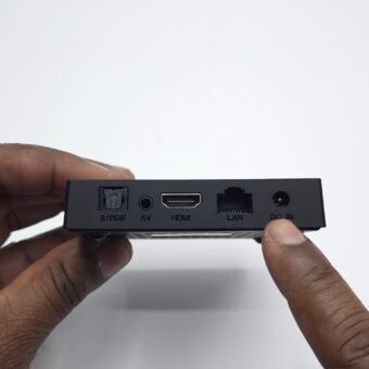 Mecool KM9 Pro Max IO ports