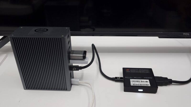 Rocktek GB1 connected to Thunderbolt docking station