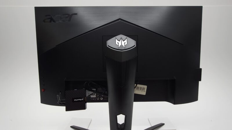 Rocktek GB1 dock behind TV