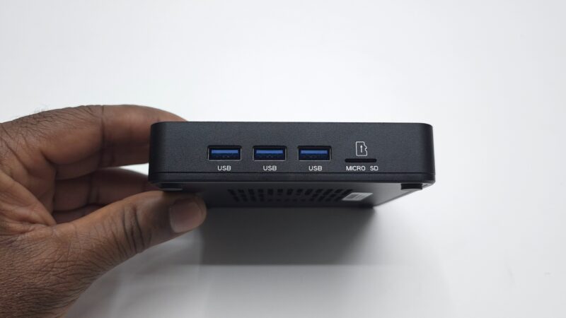Ugoos AM9 Pro USB ports