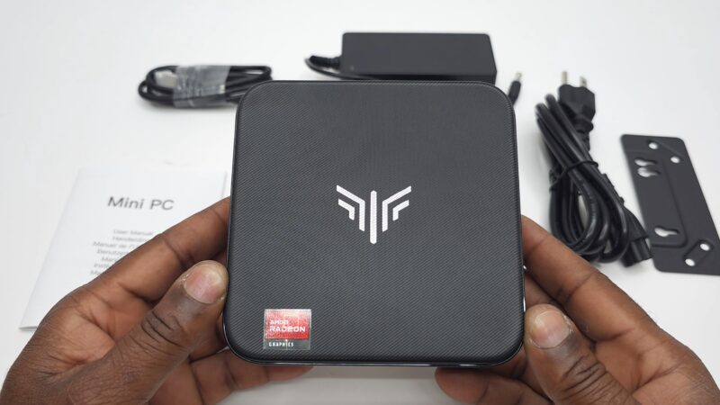 Kamrui E3B Mini PC Topside view