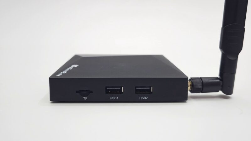 vSeeBox V6 Pro USB ports vSeeBox V6 Pro USB ports