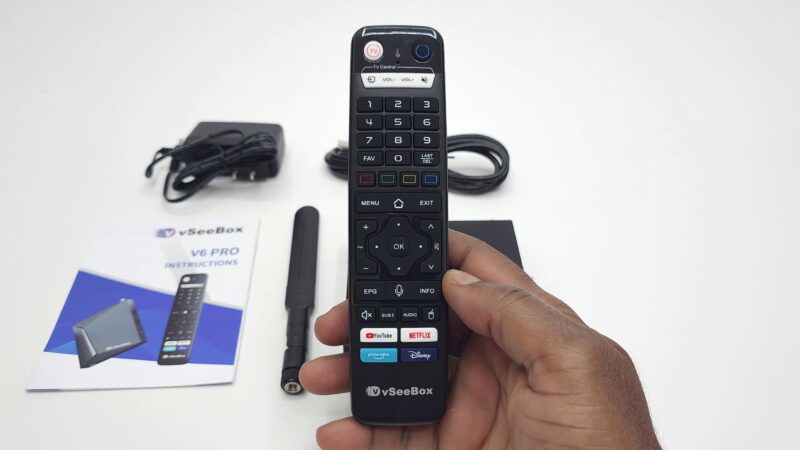 vSeeBox V6 Pro remote control front vSeeBox V6 Pro remote control front
