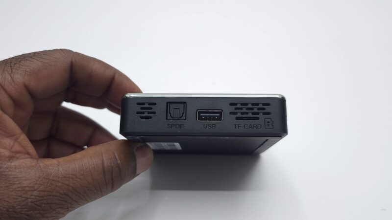Ugoos X5M Pro side IO ports