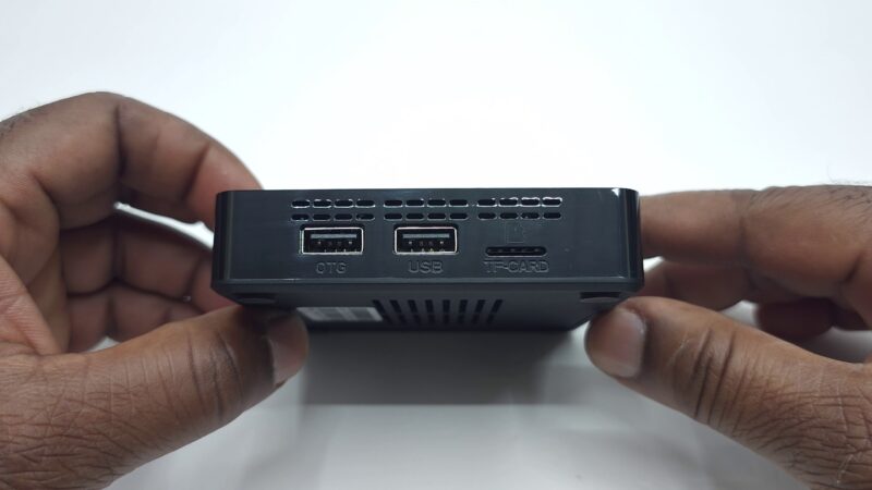 TOX5 Lite TV Box USB ports TOX5 Lite TV Box USB ports